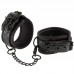 Мягкие виниловые наручники с цепочкой COUTURE CUFFS - черные